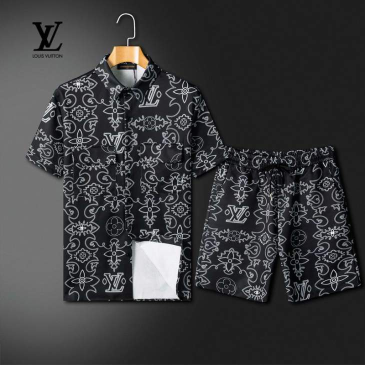 Picture of LV Shirt Pant Suits _SKULVM-3XL25cr23523113